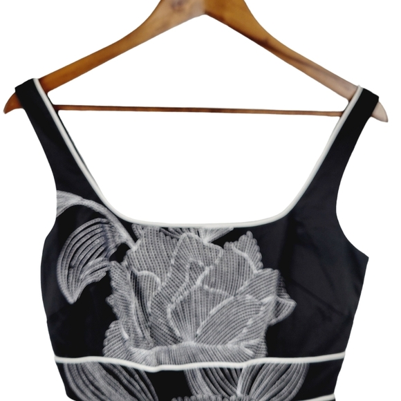 White House Black Market embroidered floral dress size 6 - Picture 7 of 12